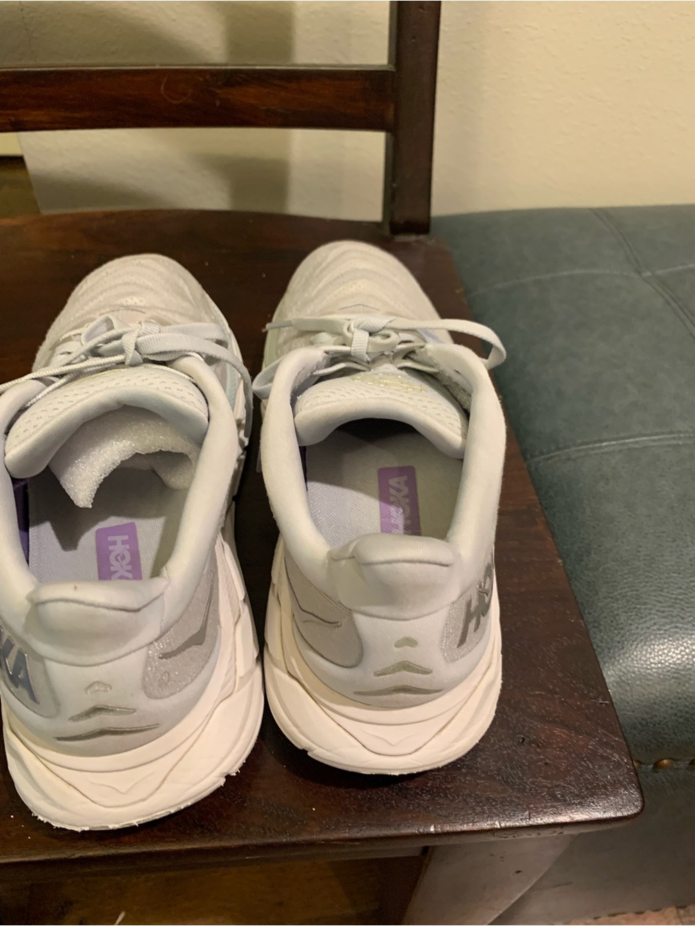 Hoka Women's Light Gray Athletic Shoes with Lavender Accents - Picture 5 of 9